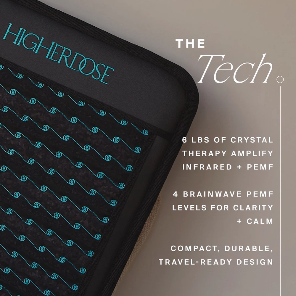 HigherDOSE Infrared PEMF Go Mat for Recovery and Stress Reduction with Cover - Picture 6 of 9
